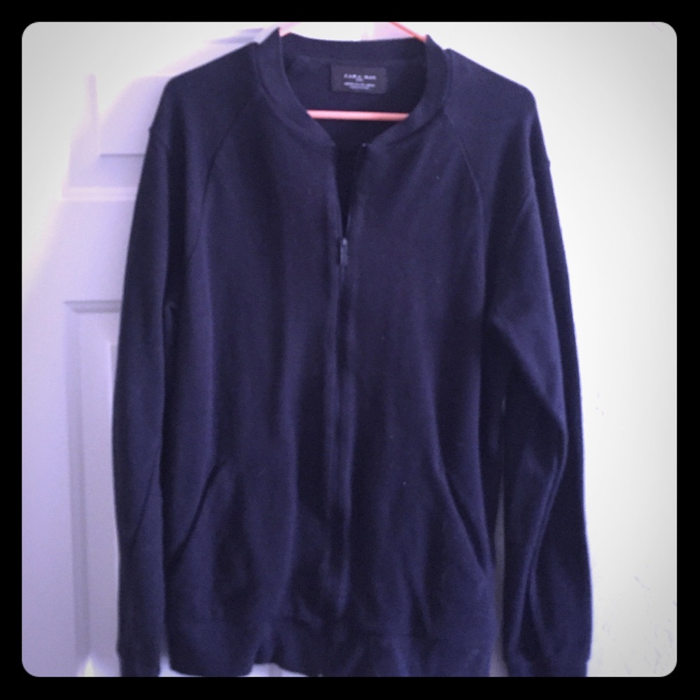 Zara Men’s Zip up lightweight sweater
